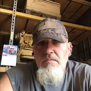 Meet your Posher, Bobby